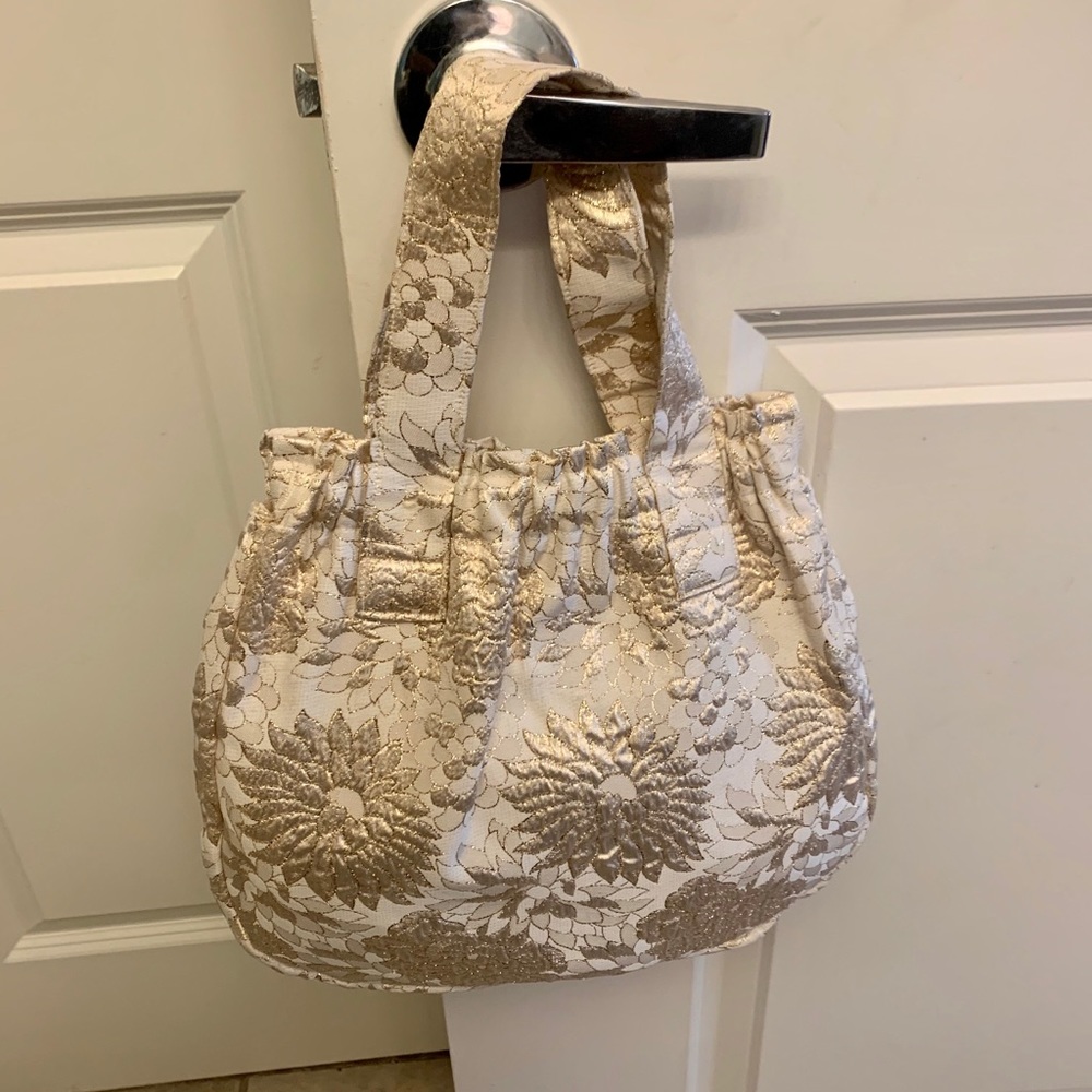 Gold & cream embroidered summer bag